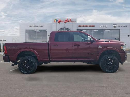 Delmonico Red Pearlcoat 2022 RAM 2500 Laramie
