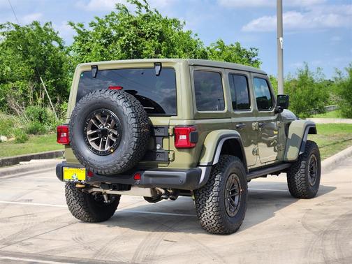 2025 Jeep Wrangler Rubicon 392
