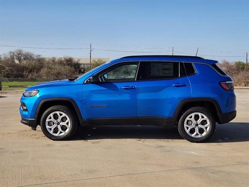 2025 Jeep Compass Latitude