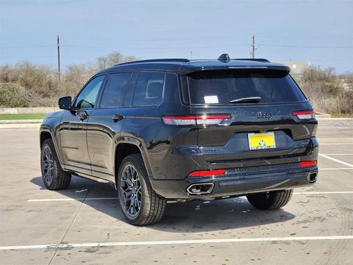 2025 Jeep Grand Cherokee L Summit