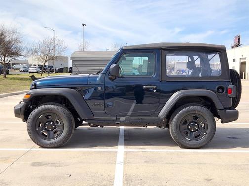 2025 Jeep Wrangler Sport
