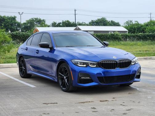 2022 BMW 330 i