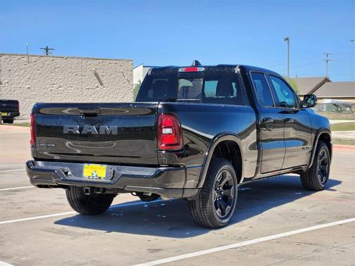 2025 RAM 1500 Big Horn/Lone Star