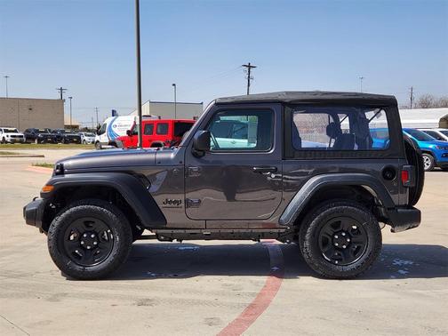 2025 Jeep Wrangler Sport