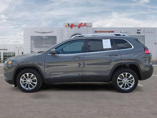 Sting Gray Clearcoat 2021 Jeep Cherokee Latitude Lux