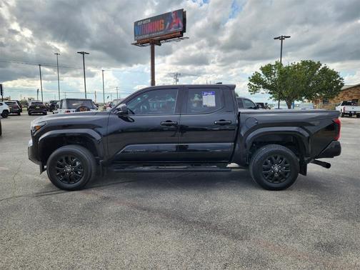 2024 Toyota Tacoma SR5