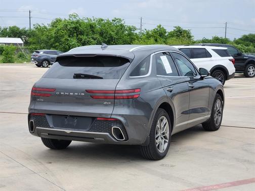 2023 Genesis GV70 2.5T