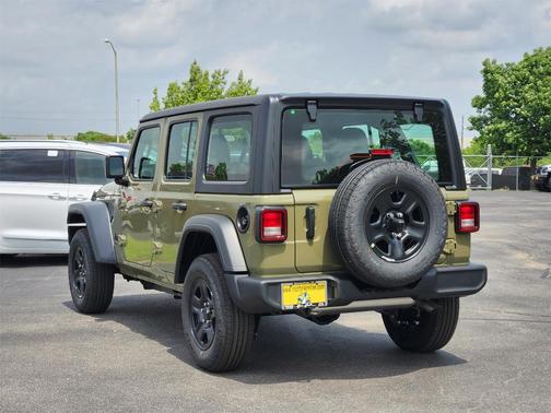 2025 Jeep Wrangler Sport