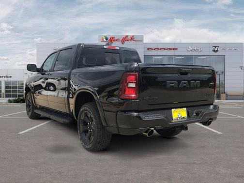 Diamond Black 2026 RAM 1500 Big Horn/Lone Star