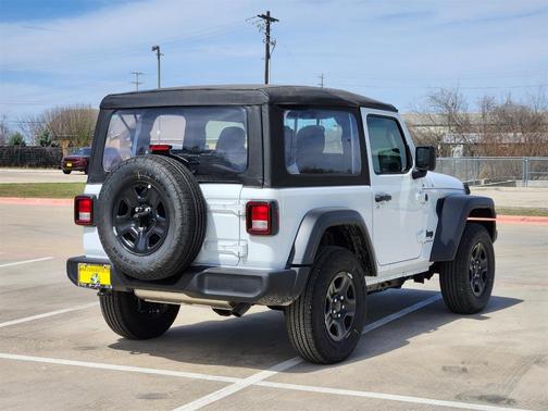 2025 Jeep Wrangler Sport