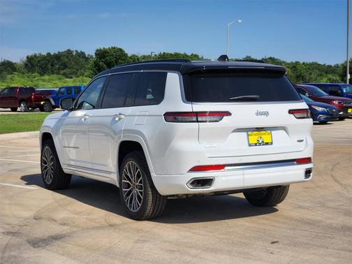 2025 Jeep Grand Cherokee L Summit