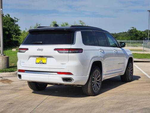 2025 Jeep Grand Cherokee L Summit