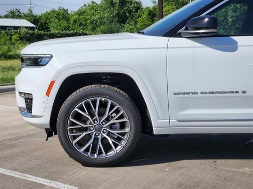 2025 Jeep Grand Cherokee L Summit