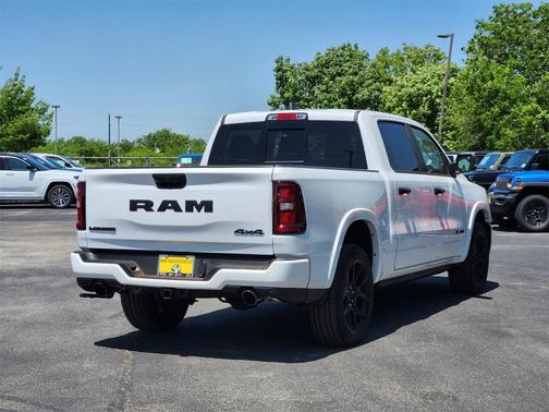 2025 RAM 1500 Laramie