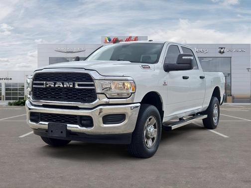 Bright White Clearcoat 2024 RAM 2500 Tradesman