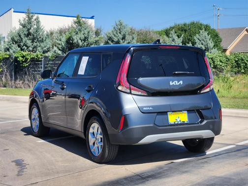 2023 Kia Soul LX