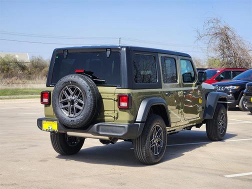 2025 Jeep Wrangler Sport RHD