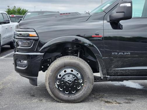 2025 RAM 3500 Limited