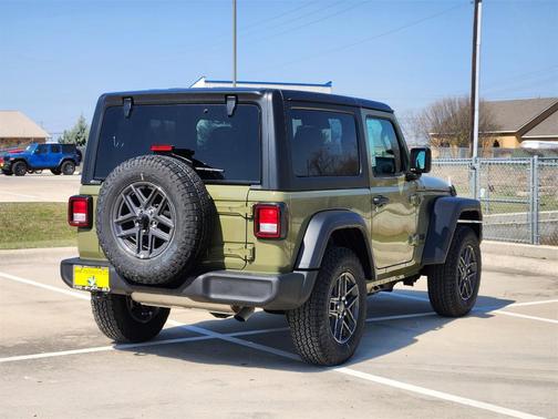 2025 Jeep Wrangler Sport