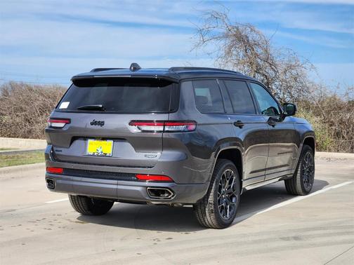 2025 Jeep Grand Cherokee L Summit