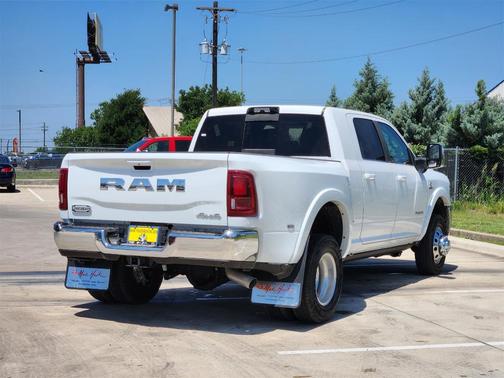 2025 RAM 3500 Limited