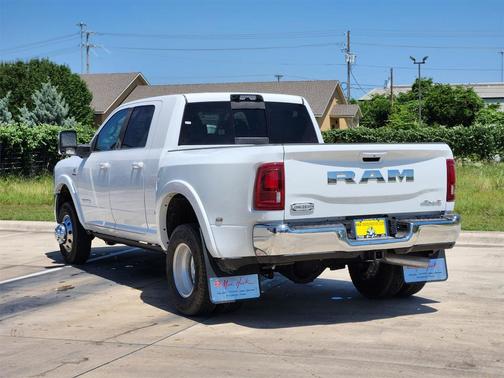 2025 RAM 3500 Limited