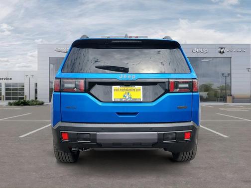 2026 Jeep Cherokee Overland