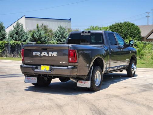 2025 RAM 3500 Laramie
