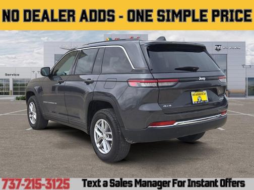 Metallic 2025 Jeep Grand Cherokee Laredo X