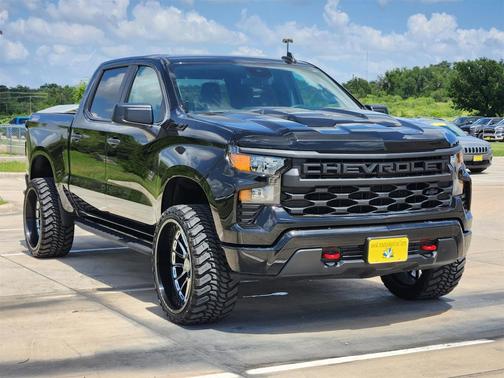 2024 Chevrolet Silverado 1500 Custom Trail Boss