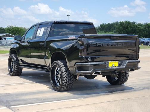 2024 Chevrolet Silverado 1500 Custom Trail Boss