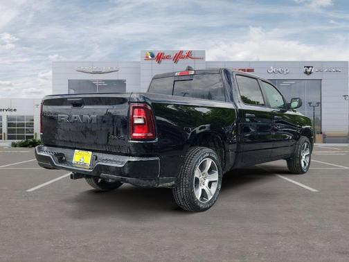 Diamond Black 2026 RAM 1500 Express