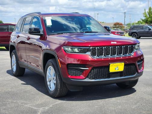 2025 Jeep Grand Cherokee Laredo X