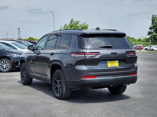 2025 Jeep Grand Cherokee L Laredo