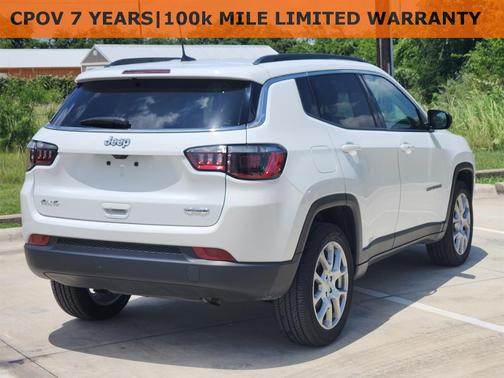 2022 Jeep Compass Latitude Lux