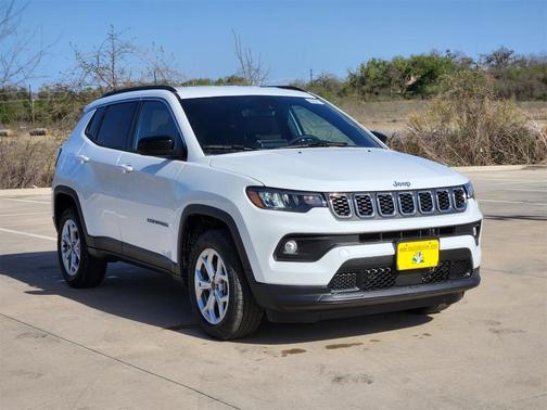 2025 Jeep Compass Latitude