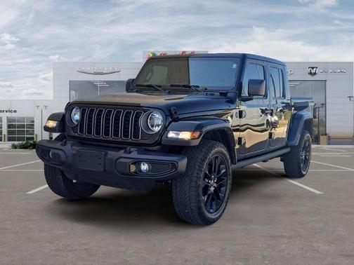 Black Clearcoat 2025 Jeep Gladiator Sport