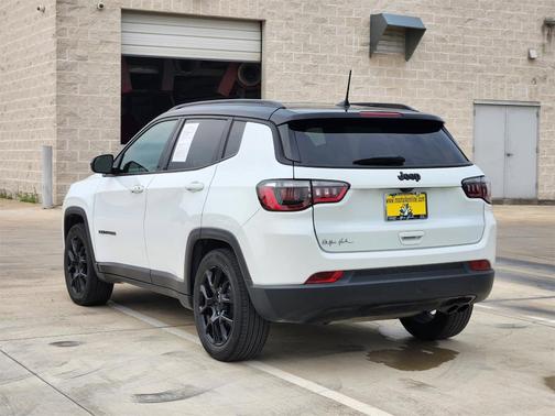 2022 Jeep Compass Altitude
