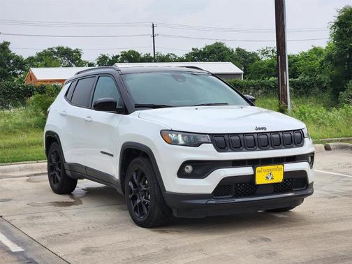 2022 Jeep Compass Altitude