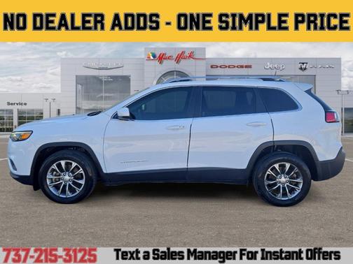 Bright White Clearcoat 2019 Jeep Cherokee Latitude Plus