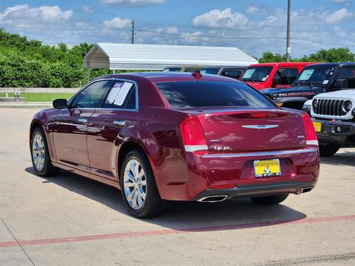 2019 Chrysler 300 Limited