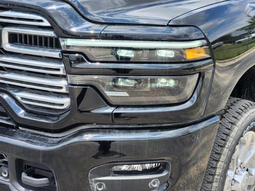 2025 RAM 3500 Laramie