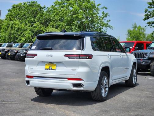 2025 Jeep Grand Cherokee L Summit