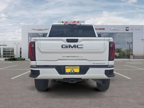 White Frost Tri-Coat 2024 GMC Sierra 2500 Denali Ultimate