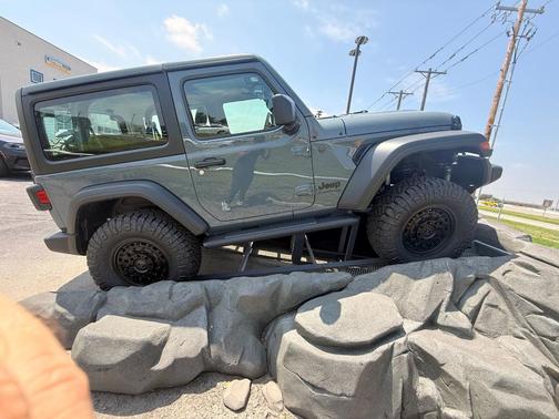 Anvil Clearcoat 2026 Jeep Wrangler Sport