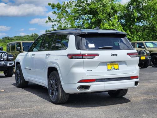 2025 Jeep Grand Cherokee L Summit