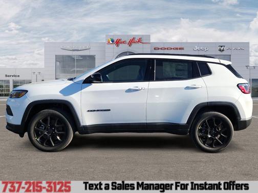 Bright White Clearcoat 2026 Jeep Compass Latitude