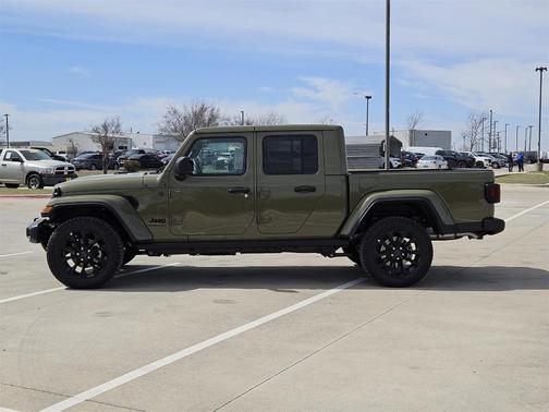 2025 Jeep Gladiator Sport