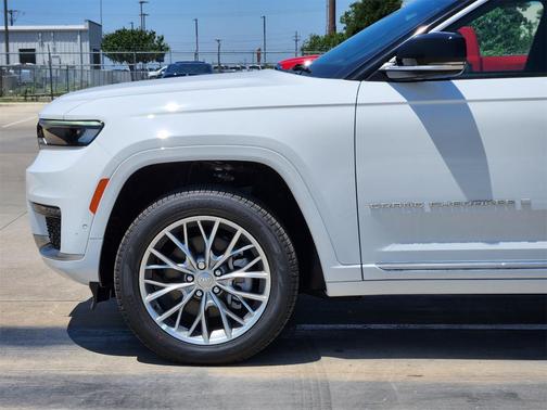 2025 Jeep Grand Cherokee L Summit