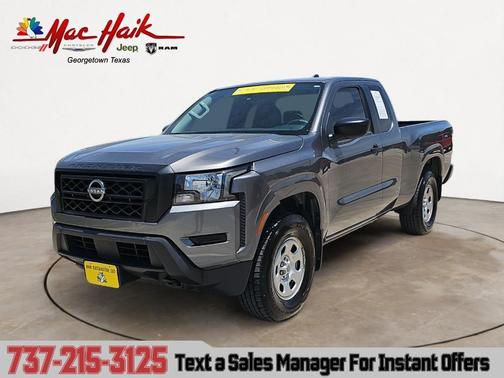 2022 Nissan Frontier S